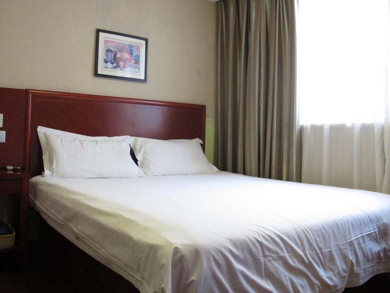 Greentree Alliance Jiangxi Nanchang Honggutan Middle Fenghuang Avenue Hotel エクステリア 写真
