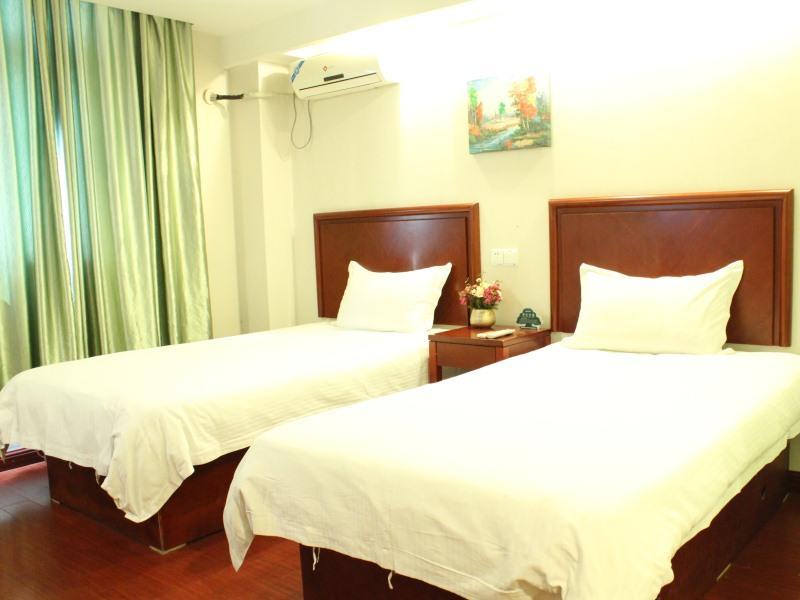 Greentree Alliance Jiangxi Nanchang Honggutan Middle Fenghuang Avenue Hotel エクステリア 写真