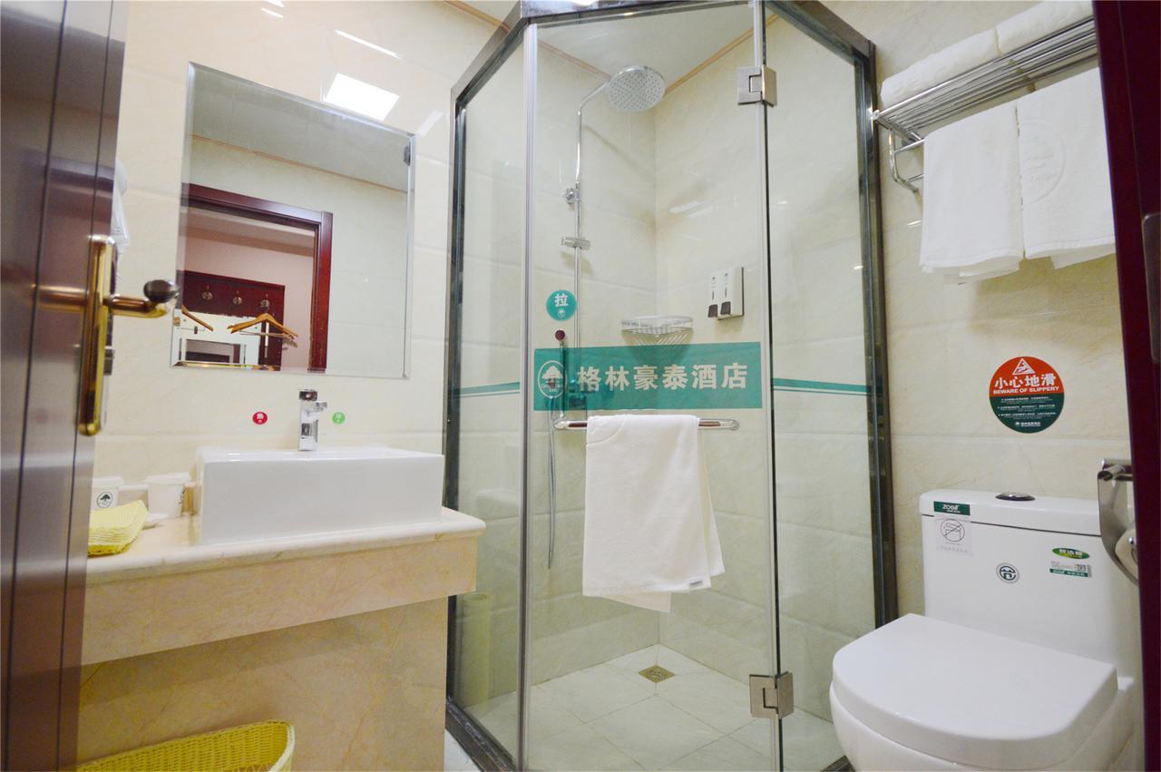 Greentree Alliance Jiangxi Nanchang Honggutan Middle Fenghuang Avenue Hotel エクステリア 写真