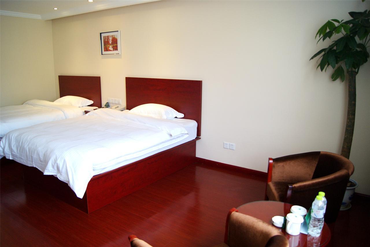 Greentree Alliance Jiangxi Nanchang Honggutan Middle Fenghuang Avenue Hotel エクステリア 写真