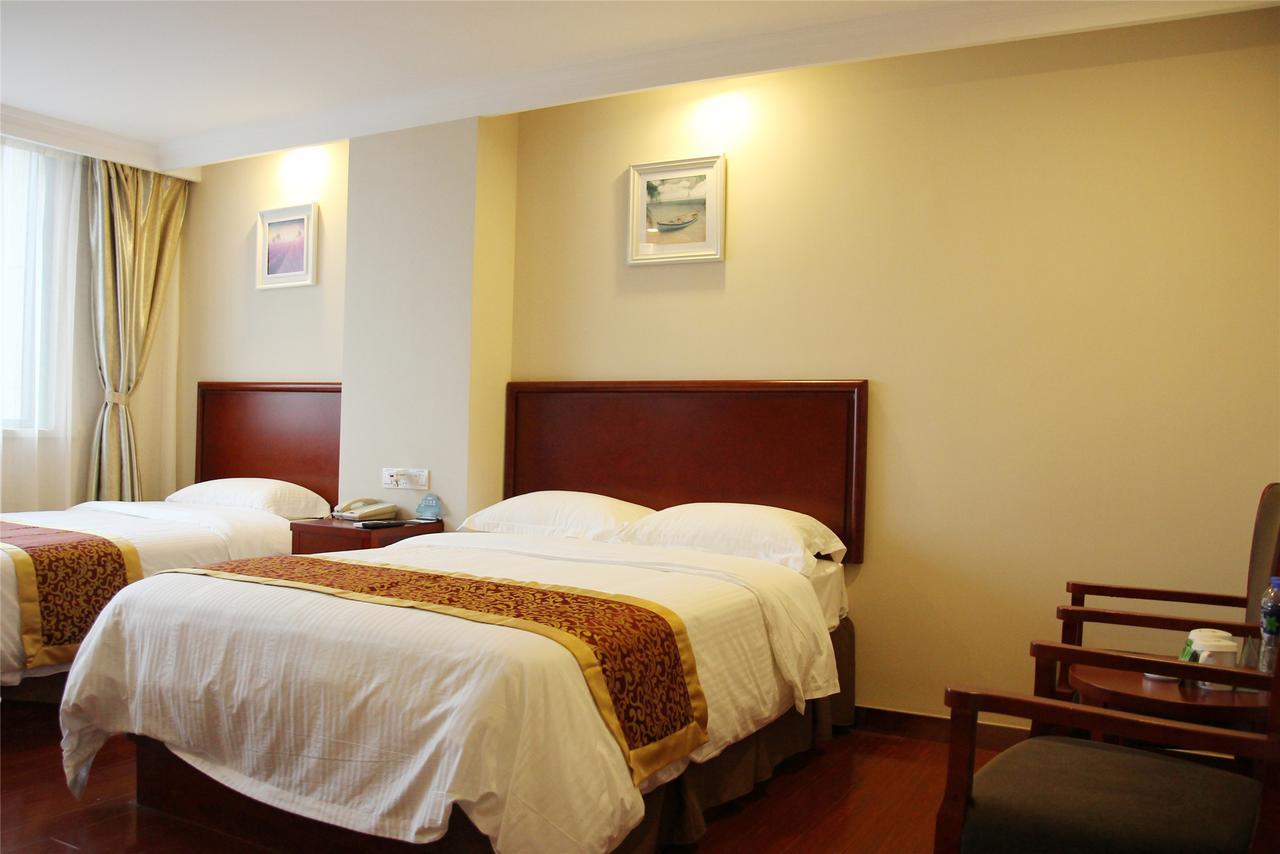 Greentree Alliance Jiangxi Nanchang Honggutan Middle Fenghuang Avenue Hotel エクステリア 写真