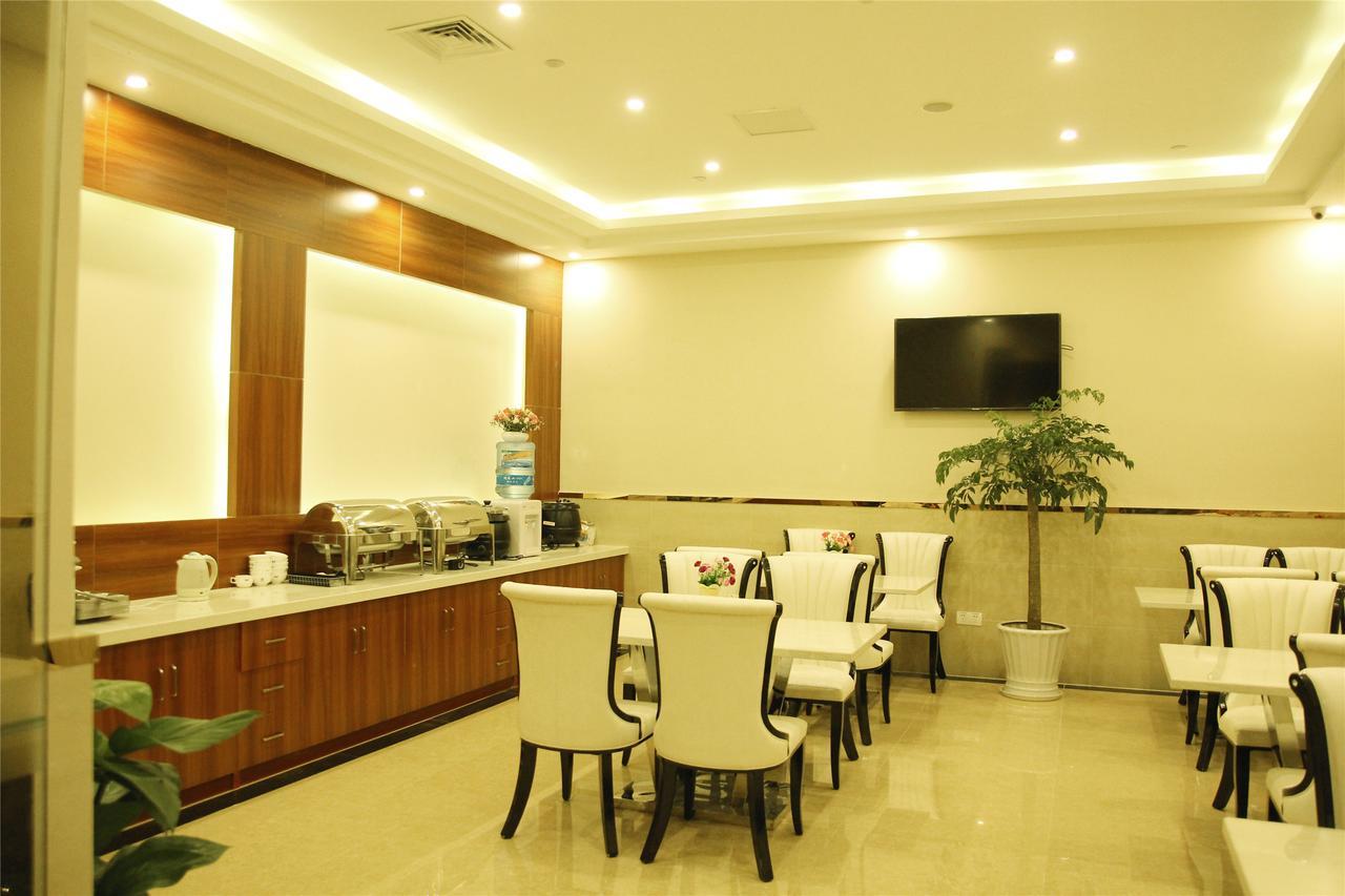 Greentree Alliance Jiangxi Nanchang Honggutan Middle Fenghuang Avenue Hotel エクステリア 写真