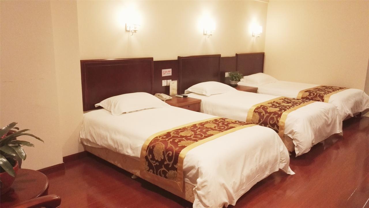 Greentree Alliance Jiangxi Nanchang Honggutan Middle Fenghuang Avenue Hotel エクステリア 写真